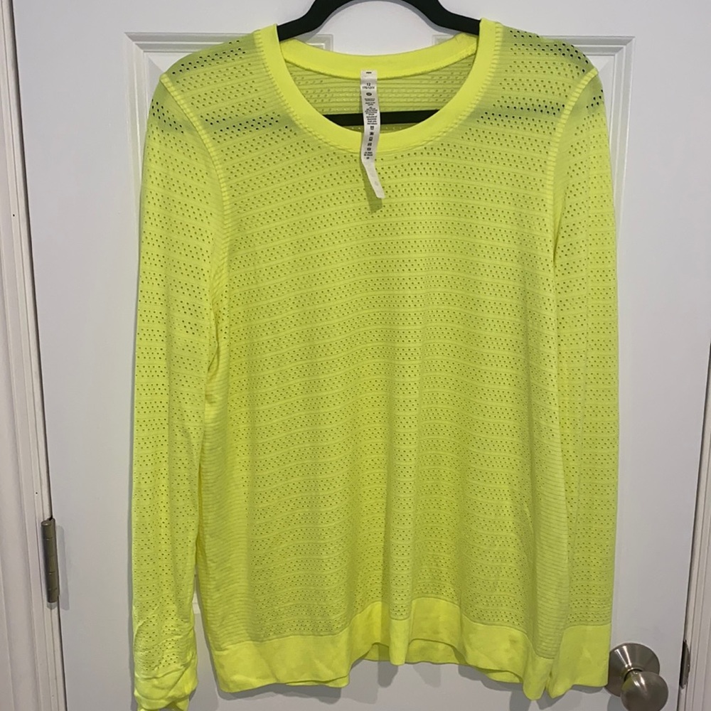 Lulu lemon Swiftly Breath Long Sleeve